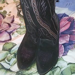 Very Volatile Black Suede Ryder Boots Size 8